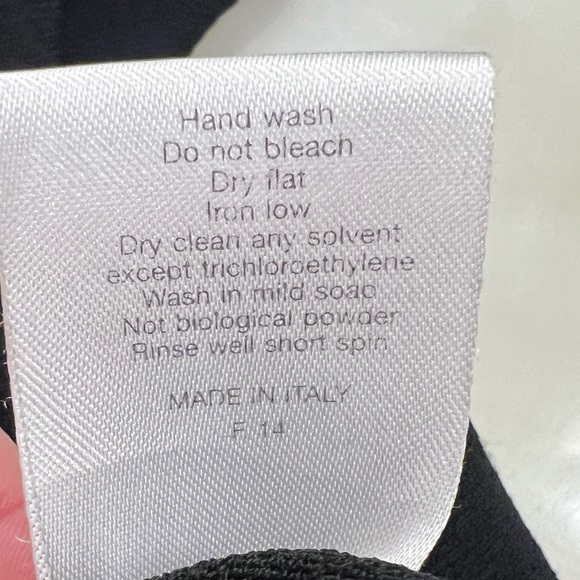 Burberry Open Shoulder Sweater - Black Small